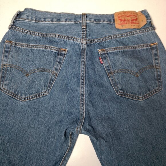 Levi Strauss Levis 501 Button Fly Jeans 32x31 Actual Size Blue Denim READ - Picture 12 of 16
